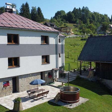 Apartman U Trojmezi 모스티 우 야블룬코바 외부 사진